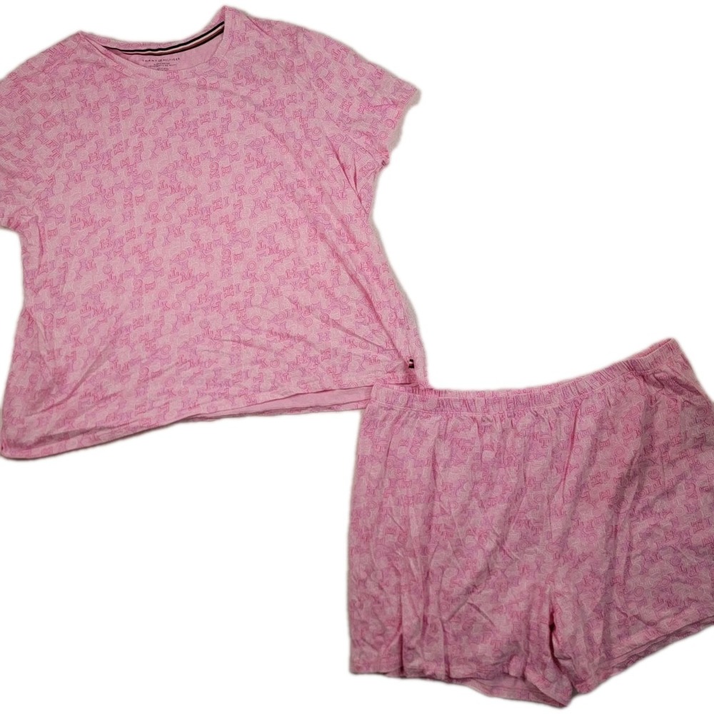Tommy Hilfiger Pink Monogram Logo Pajama Set Short Sleeve‎ T-Shirt & Shorts 1X